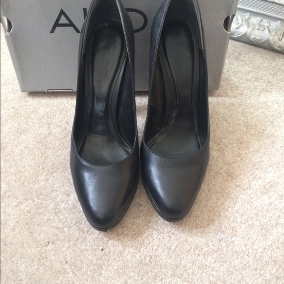 BLACK PREOWNED LEATHER PUMPS ALDO - Picture 1 of 6